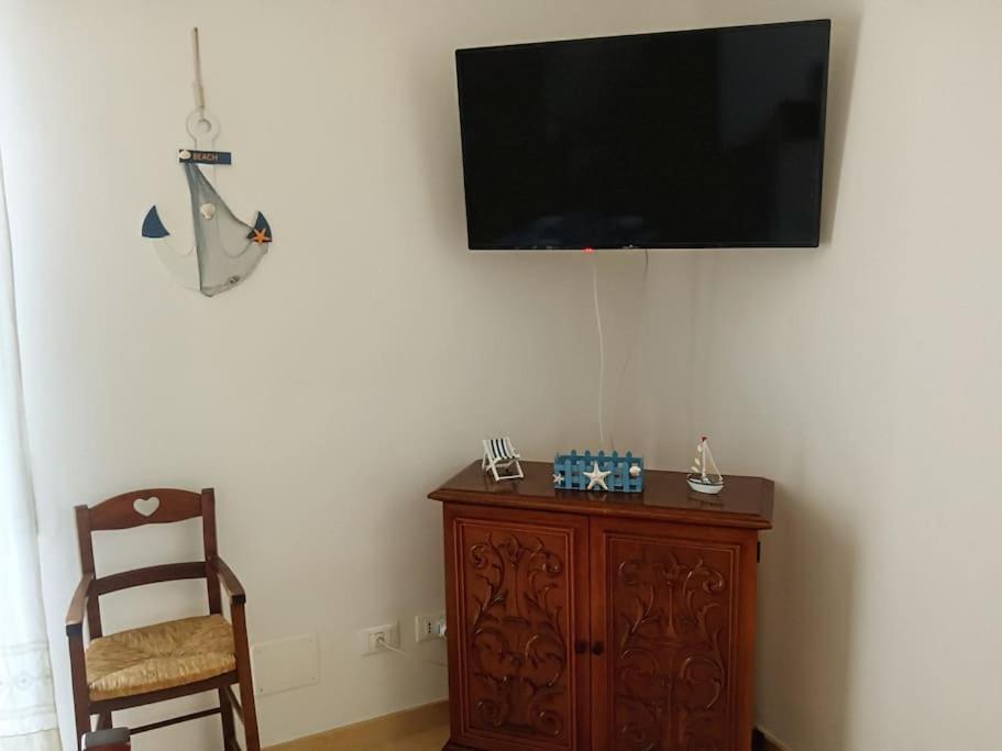 Fountains' Square Appartement Formia Buitenkant foto