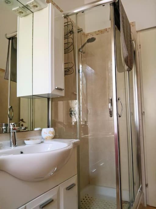 Fountains' Square Appartement Formia Buitenkant foto